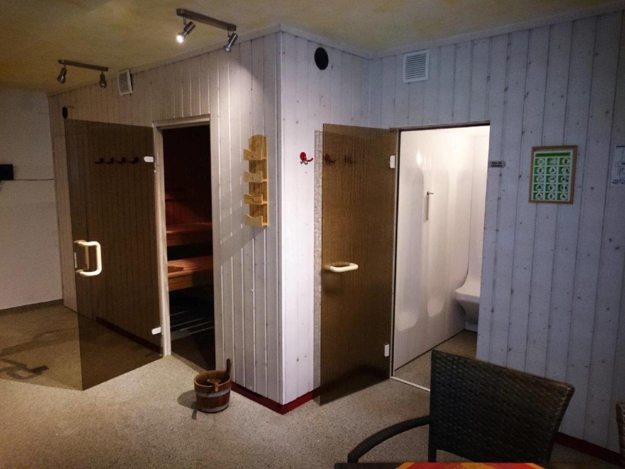 Hotel Goldbaechel Wachenheim an der Weinstraße Buitenkant foto
